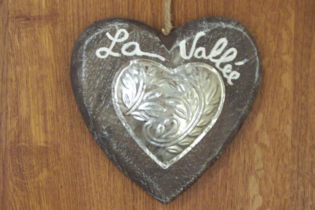 Les Hotes Du Lac, Chambres Et Tables D'Hotes Mandailles  Стая снимка