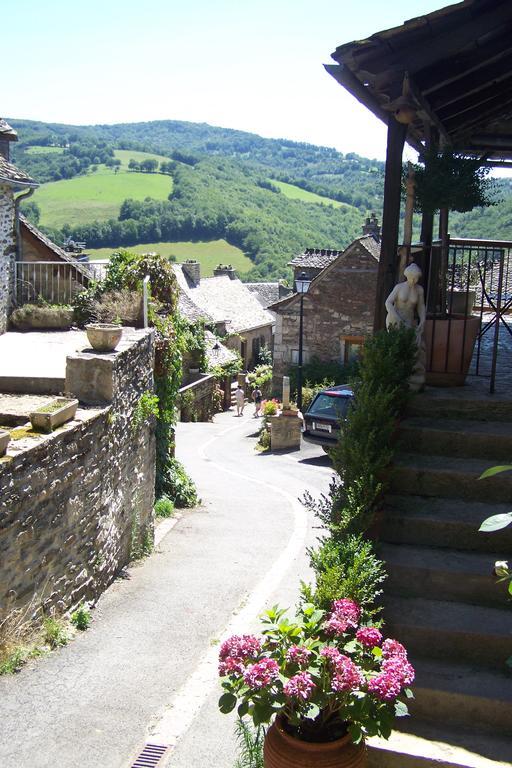 Les Hotes Du Lac, Chambres Et Tables D'Hotes Mandailles  Екстериор снимка