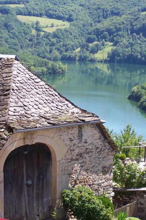 Les Hotes Du Lac, Chambres Et Tables D'Hotes Mandailles  Екстериор снимка